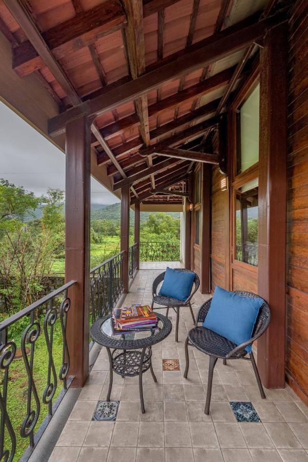 Saffronstays Boulevard Loghouse - A Wooden Chalet Amidst Nature Kārli Exteriör bild